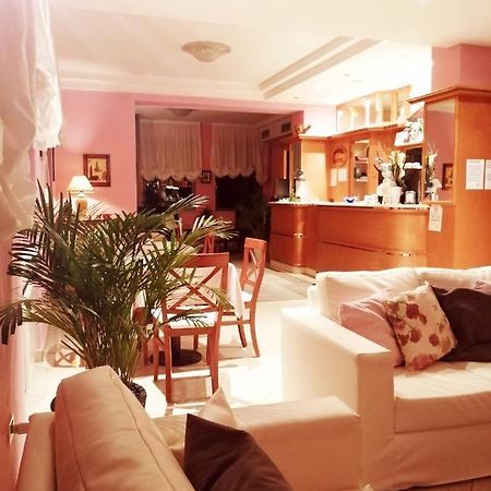 Hotel Azzurra Salsomaggiore Terme Ngoại thất bức ảnh