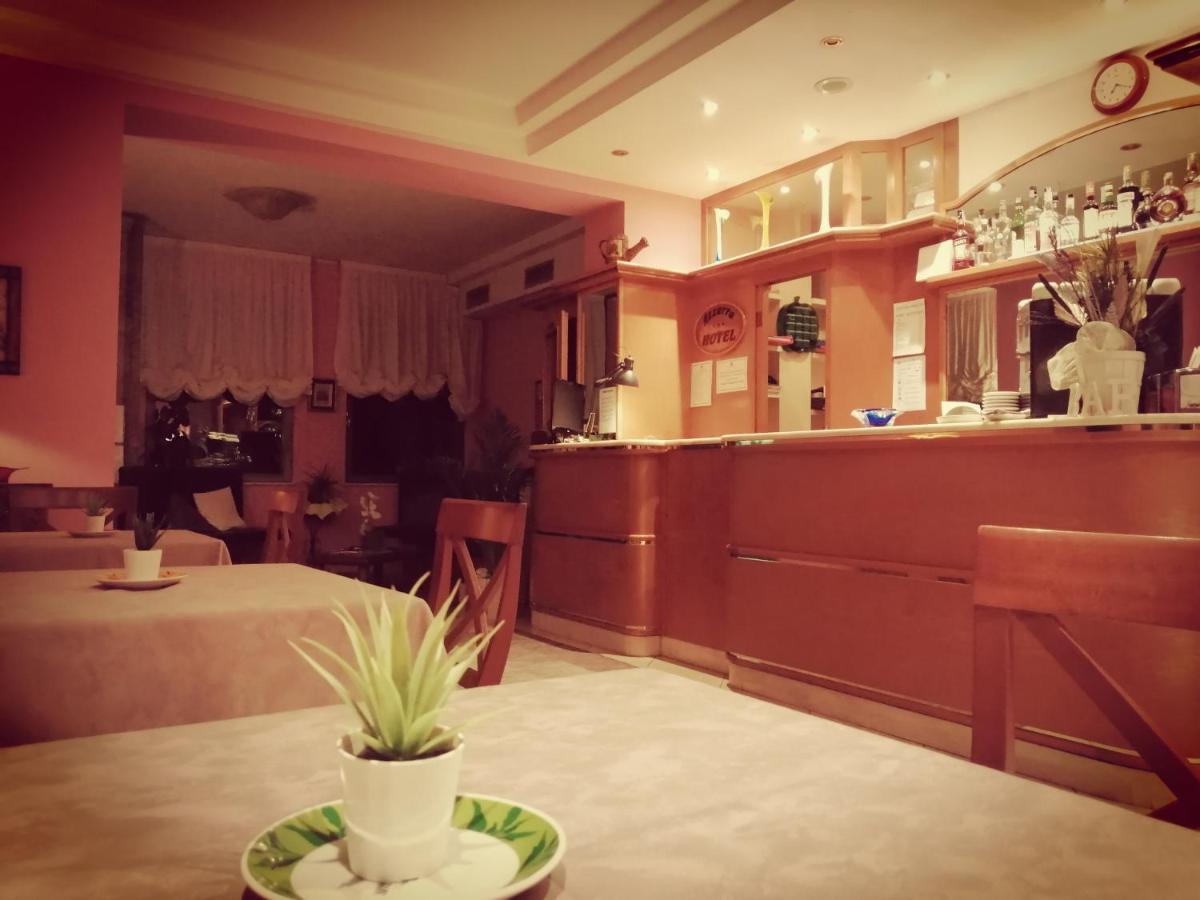 Hotel Azzurra Salsomaggiore Terme Ngoại thất bức ảnh