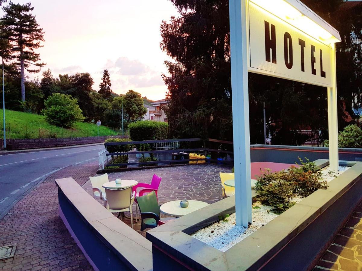 Hotel Azzurra Salsomaggiore Terme Ngoại thất bức ảnh
