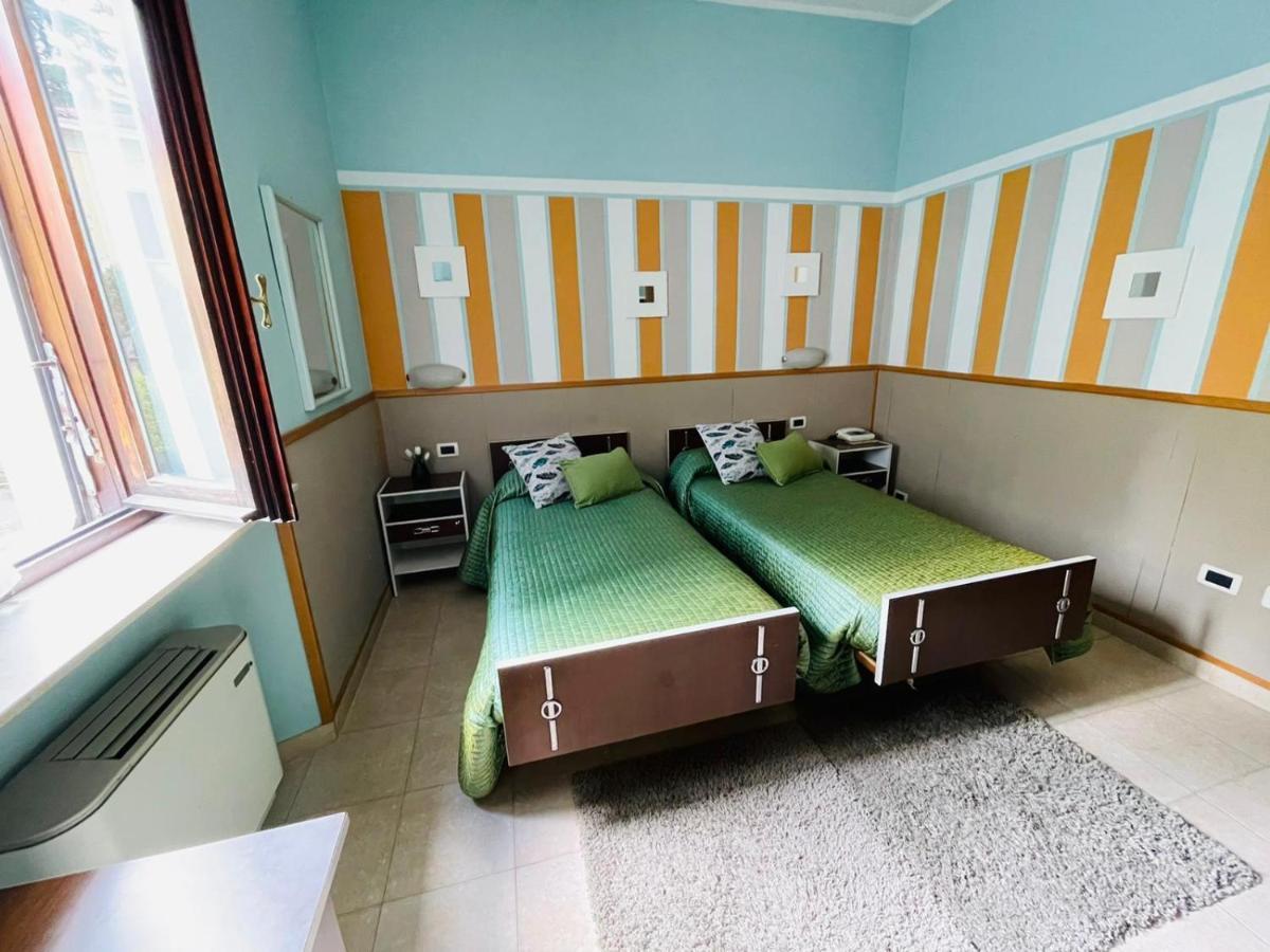 Hotel Azzurra Salsomaggiore Terme Ngoại thất bức ảnh