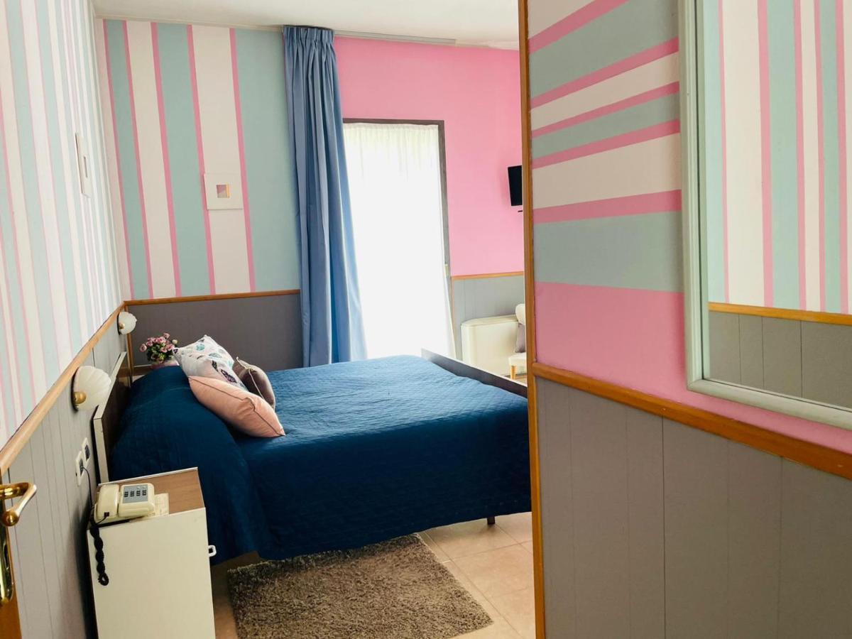 Hotel Azzurra Salsomaggiore Terme Ngoại thất bức ảnh